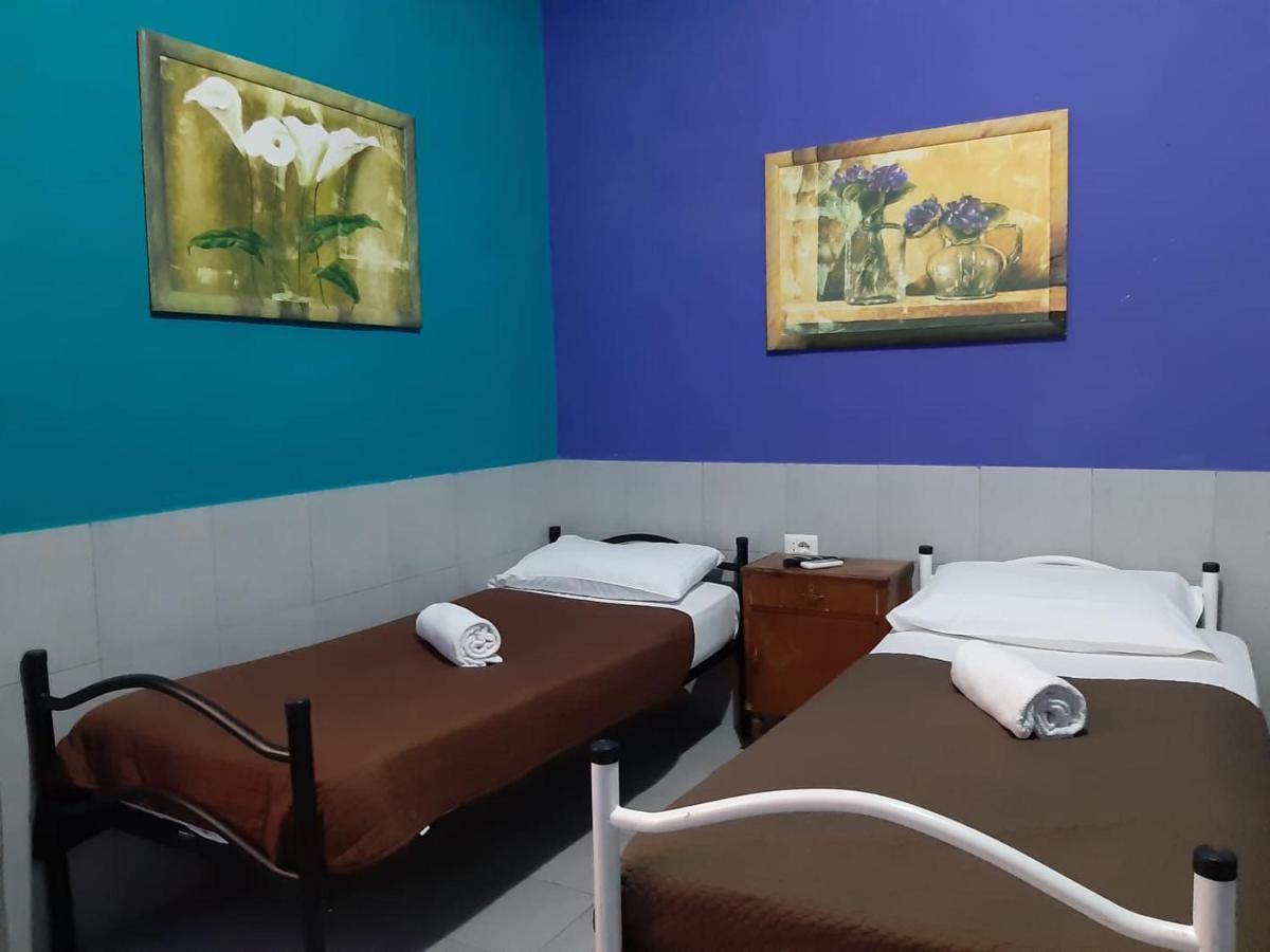 Volturno House Hostel Рим Екстериор снимка