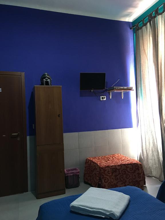 Volturno House Hostel Рим Стая снимка